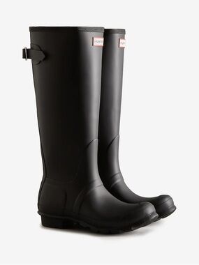 Hunter Tall Rain Boots in Black
